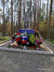 в Урочище "Ланское" прошел митинг, посвященный 81 годовщине освобождения Смоленщины от фашистских захватчиков - фото - 12